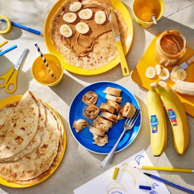 Rollitos de tortitas de mantequilla de cacahuete y plátano Chiquita